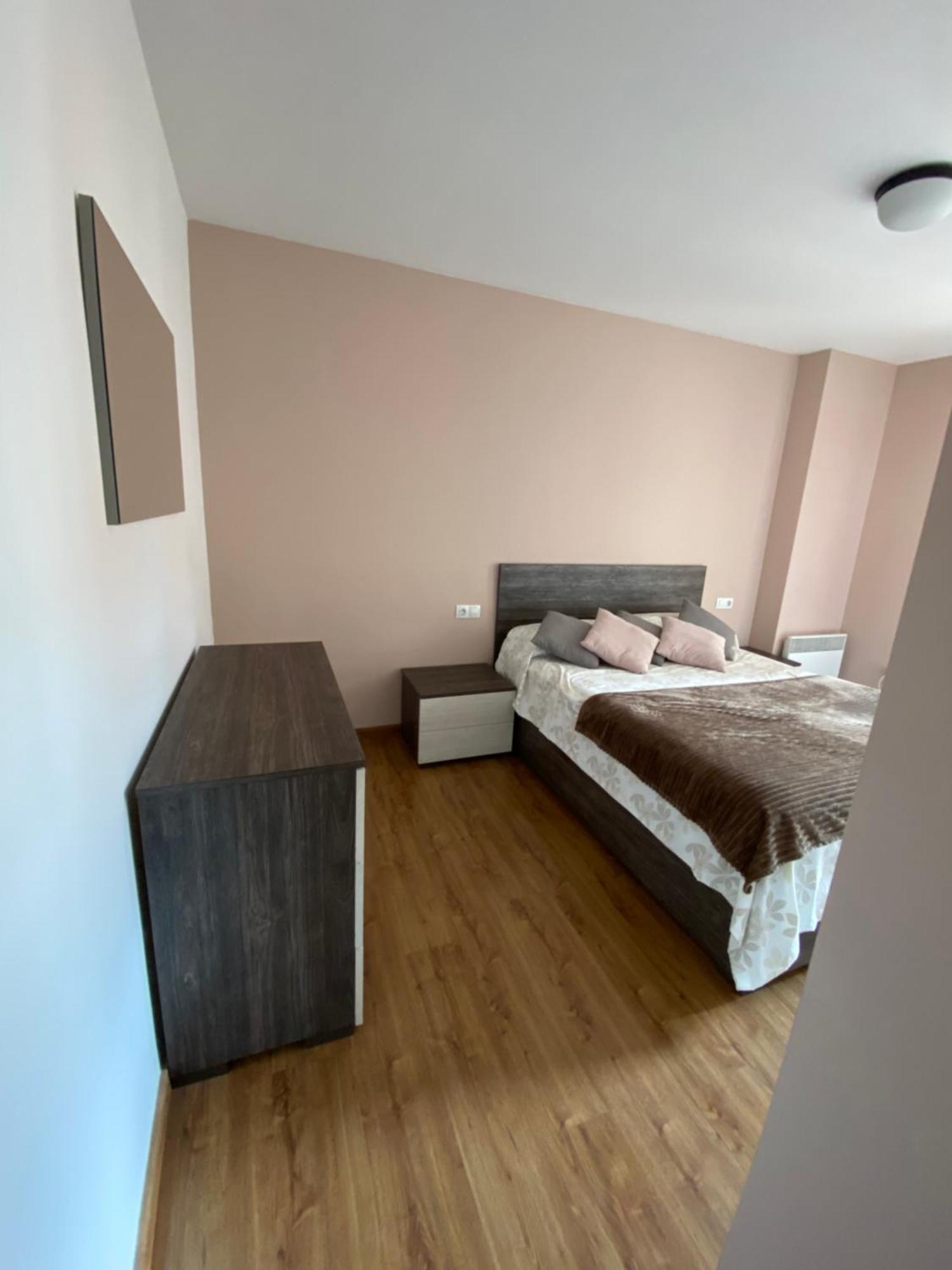 Apartamento Gold Cadi Guardiola de Bergueda Luaran gambar