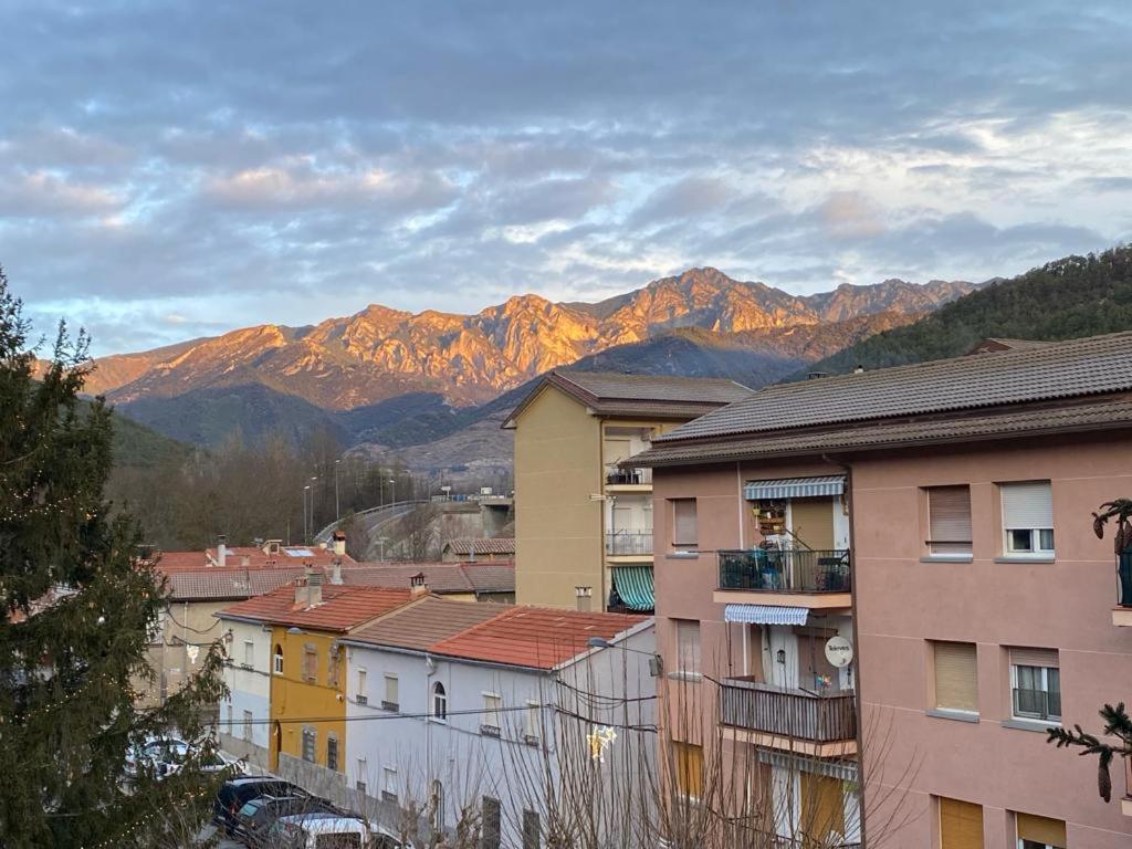 Apartamento Gold Cadi Guardiola de Bergueda Luaran gambar